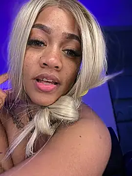 riri_brunnete live sex cam