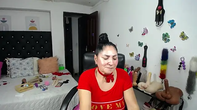 mature_bigboobs10 webcam