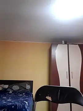 Emanuel-chriss webcam