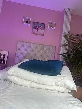 caro_lovings webcam