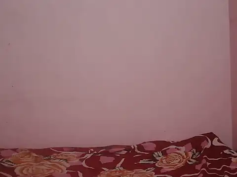 Your_Taani webcam