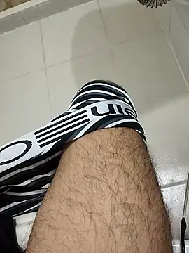 _Paisaa_HardHot webcam