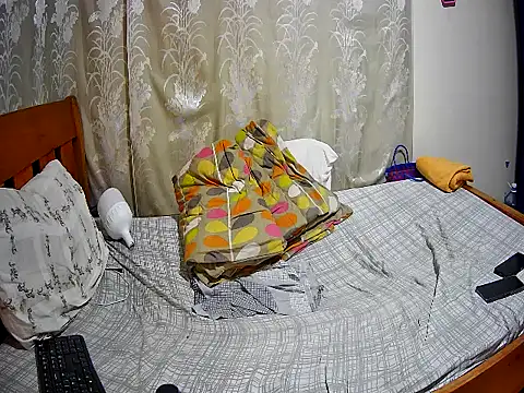 happy_sonia webcam