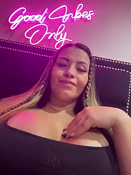sexyyykloee webcam