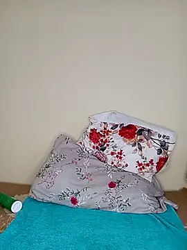Hotty-boobsxxx webcam