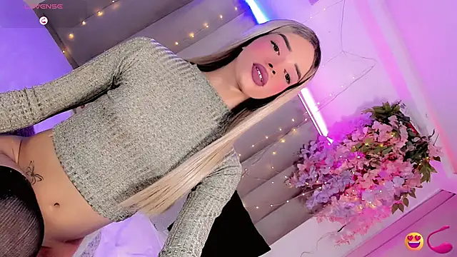 Nina_Keyli webcam