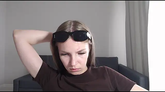 HitGyrl webcam
