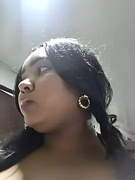 Evelyn_A webcam