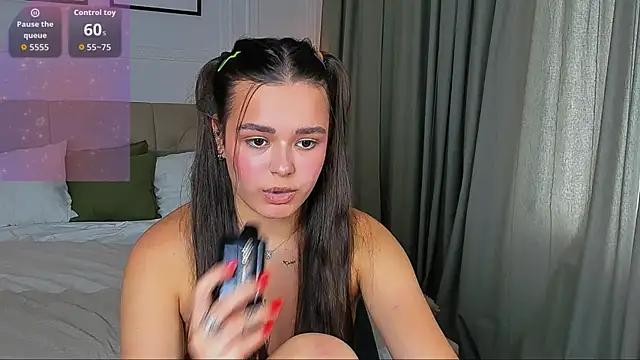 EvaRaider webcam
