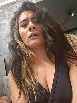 AshleyyHall webcam