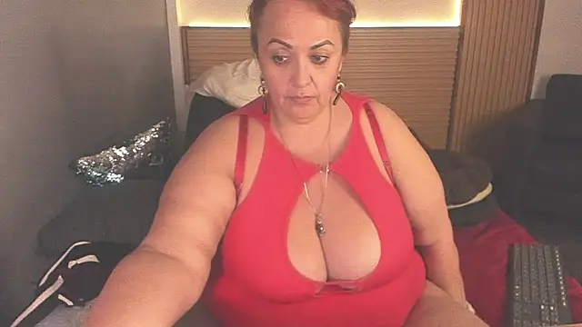 megan_dreamsss webcam