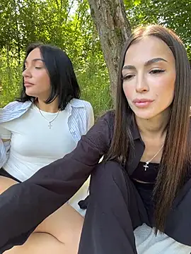 live sex cam  Monic 