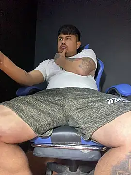 DickMasterfindom webcam