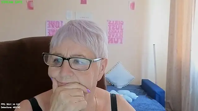 Sandra_Snowflake webcam