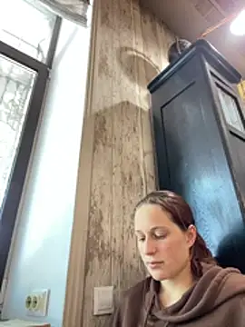 Lily_Viola webcam