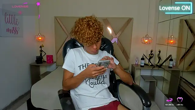 Anyelo_Twink webcam