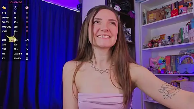 RochelleGoil webcam