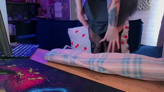 Kate__Walker webcam
