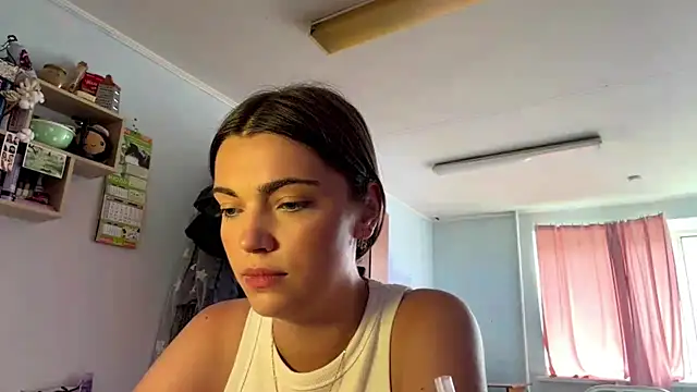 Ameliamali webcam