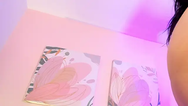Amber_gold_ webcam