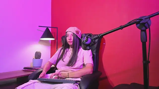 victoria_zaenzz webcam