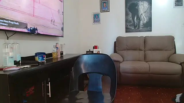 Hotcougar