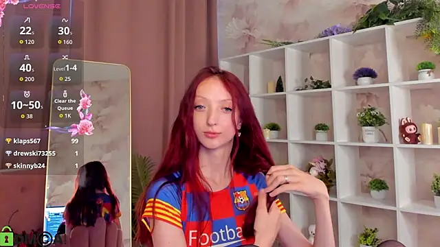 Daria_J webcam