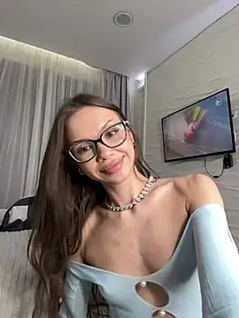 EmilyWaller webcam
