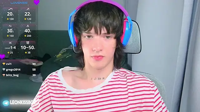LeonBoykisser webcam