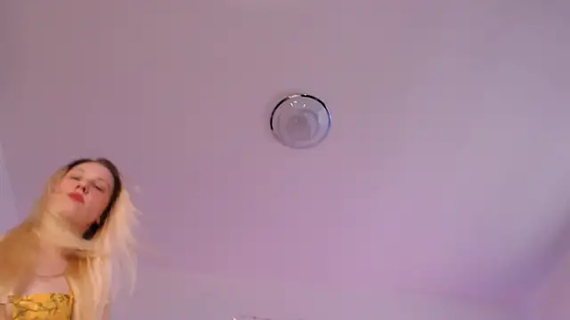 Betty_Vega webcam
