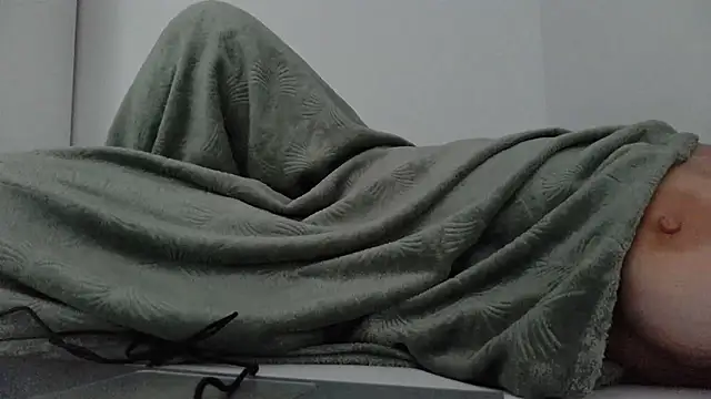 Monia9530 webcam