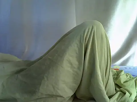 Manoti_wet webcam
