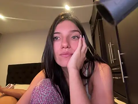 DesireLuxe Live Web Cam Show