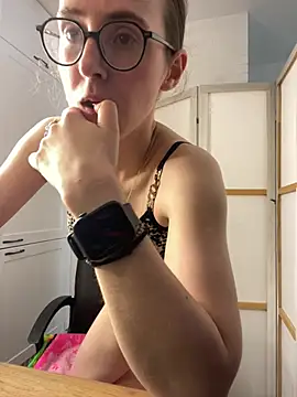 MartiniiSelenna webcam