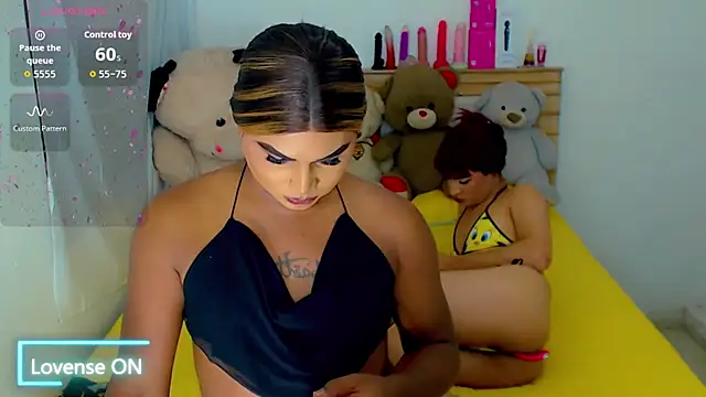 party_duo_trans webcam