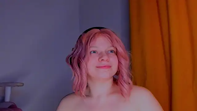 SueNiceeeee webcam
