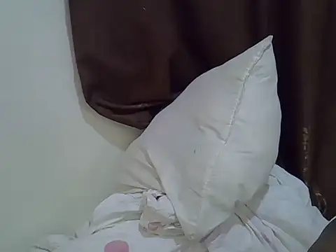 Curvy_nelly1 webcam