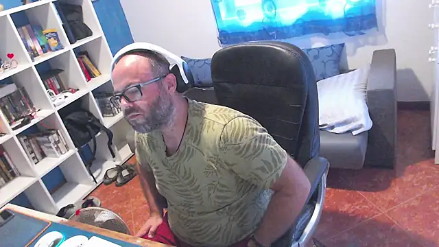 ravingr4d4 webcam