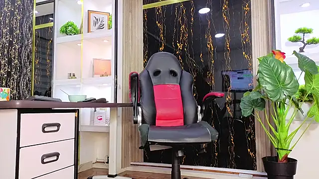 MissEscarleth webcam