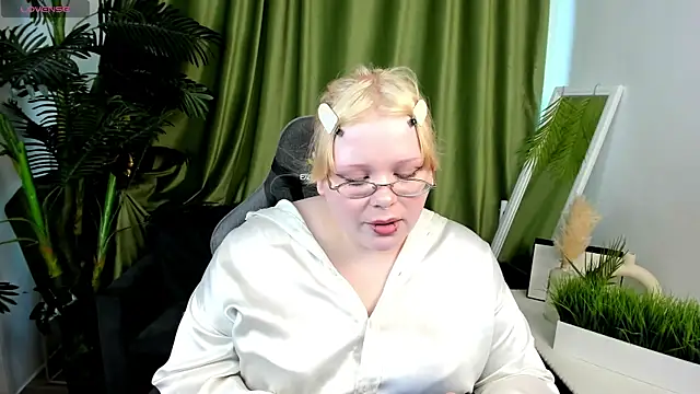 Stella_Brayn webcam