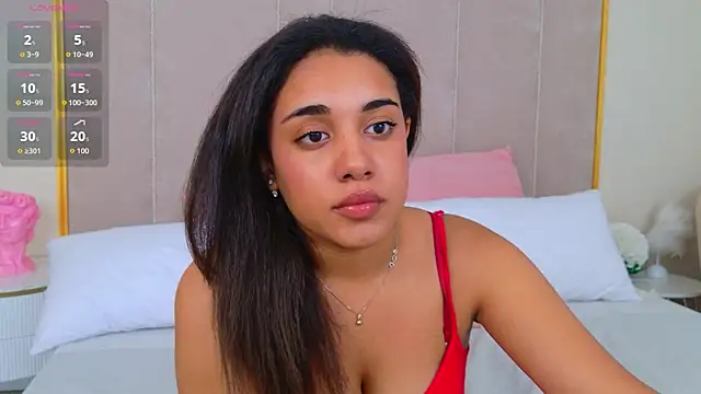 Luna_Cortier webcam