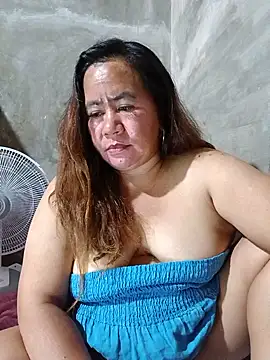 babyloves69 webcam