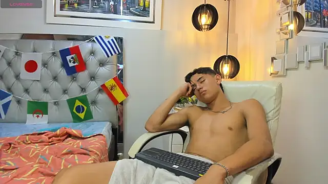 Phòng Chat Trực Tiếp Ryan_grayx