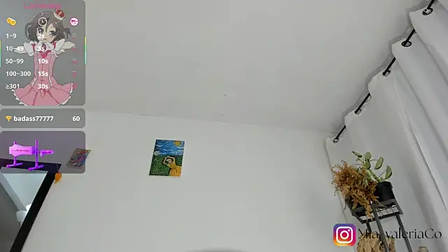 Mia-Valeria- webcam
