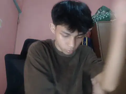 Kyoshi_19 Live Web Cam Show