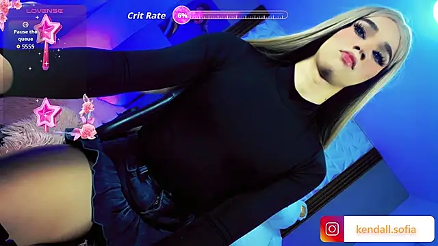 Sophiaa_doll_ webcam