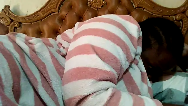 sexybigboobz webcam