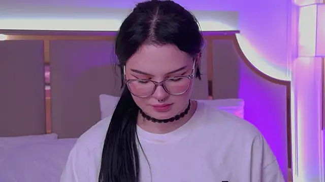 CindyMil webcam