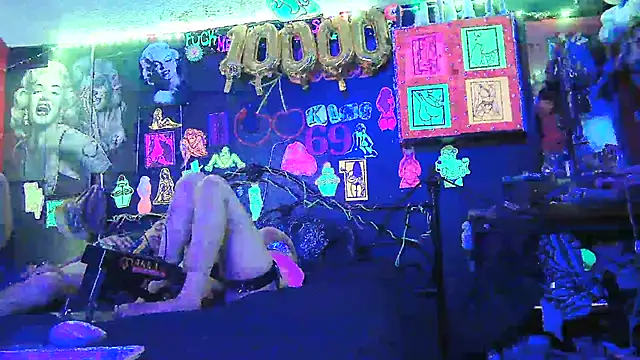 Splash_Queen420 webcam