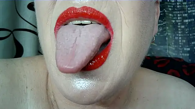 SWEET--Nika webcam